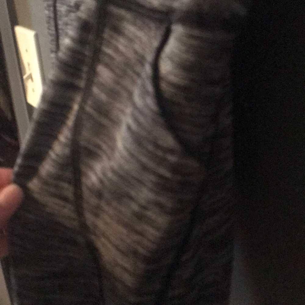 Victoria Secret Leggings - Picture 5 of 6